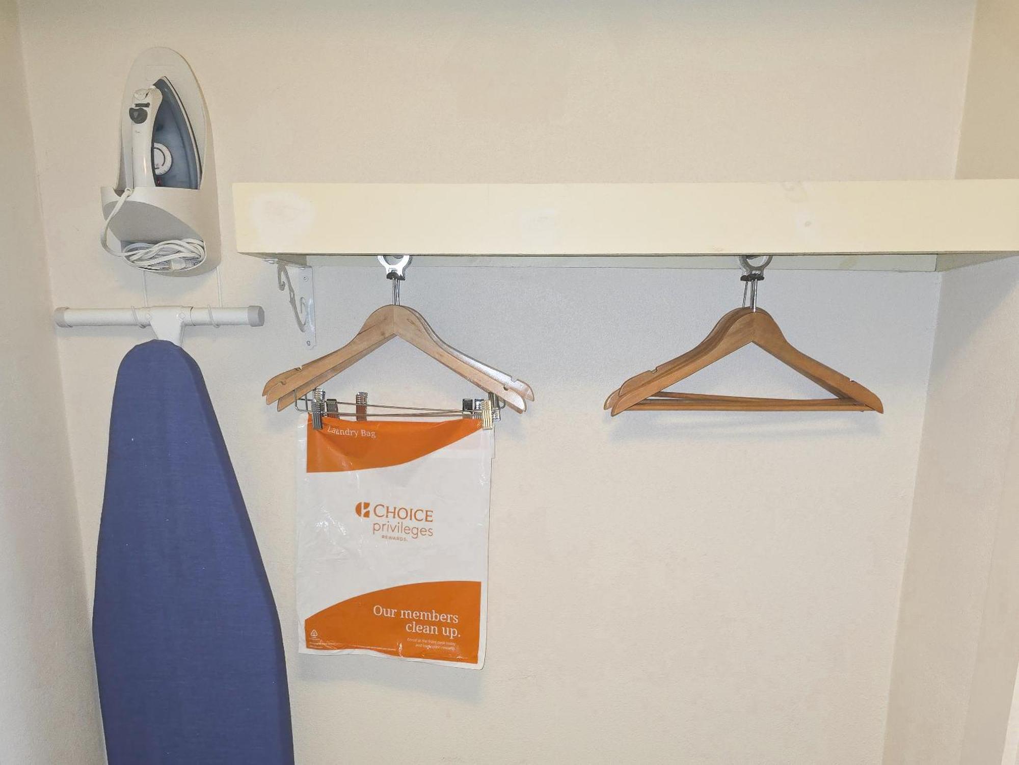 Quality Inn Селинсгров Экстерьер фото